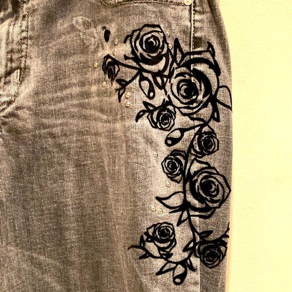 Jessica Simpson Gray Mika Best Friend Distressed  Jeans Sz 30 - Picture 6 of 12